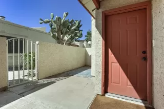 Photo #6: 6056535 Listing