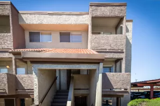 Photo #3: 6056815 Listing 