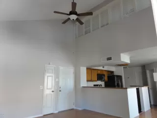 Photo #2: 6056924 Listing