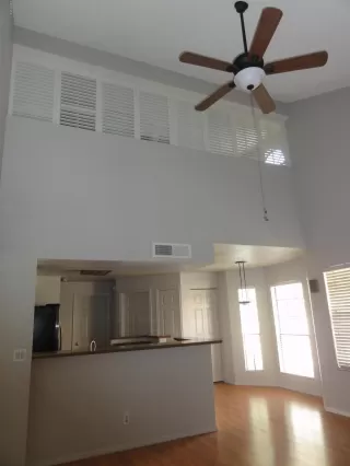 Photo #3: 6056924 Listing