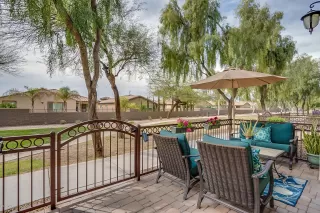 Photo #3: 6057054 Listing