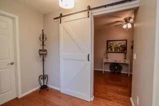 Photo #1: 6057158 Listing