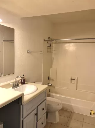 Photo #4: 6057302 Listing