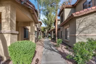 Photo #3: 6057330 Listing