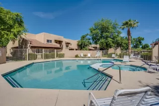 Photo #2: 6057531 Listing