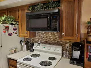 Photo #5: 6057531 Listing