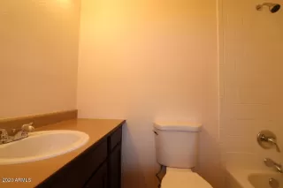 Photo #5: 6057748 Listing