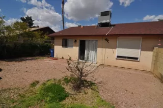 Photo #5: 6057908 Listing