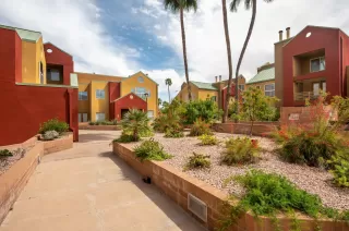 Photo #2: 6057949 Listing