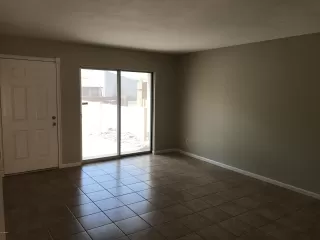 Photo #5: 6057997 Listing 