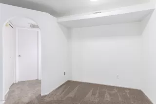 Photo #6: 6058022 Listing 