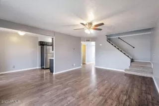 Photo #6: 6058556 Listing