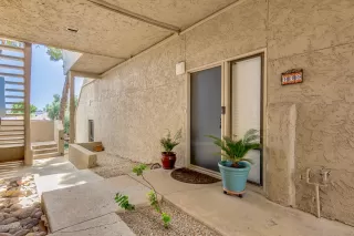 Photo #1: 6058708 Listing