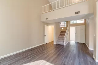 Photo #3: 6058878 Listing 