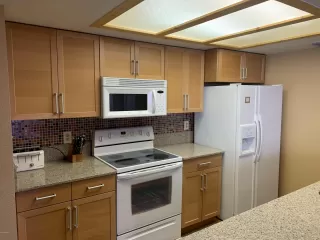 Photo #6: 6058977 Listing