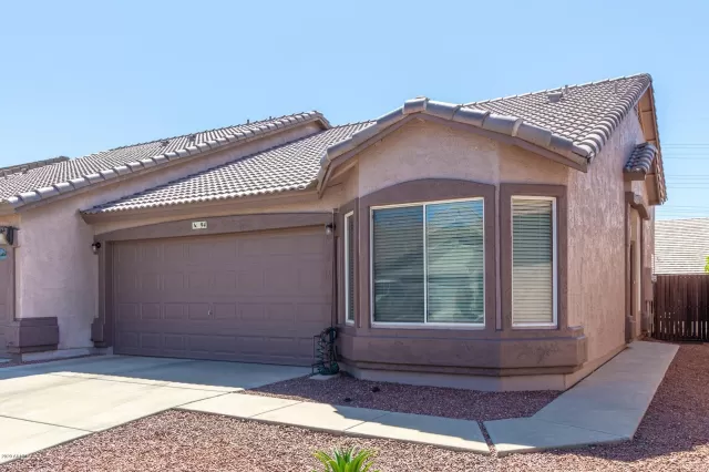 MLS: 6059091 Condo For Sale