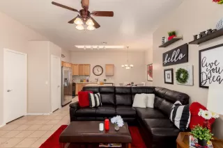 Photo #4: 6059091 Listing