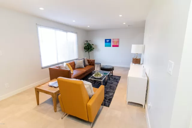 MLS: 6059168 Condo For Sale