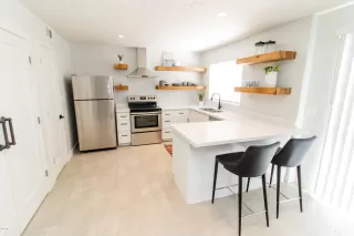 Photo #4: 6059168 Listing