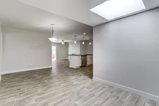 Photo #4: 6059250 Listing 
