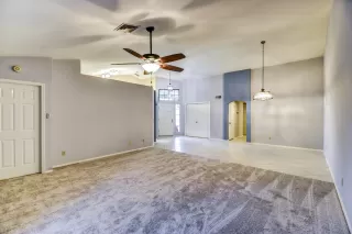 Photo #5: 6059495 Listing