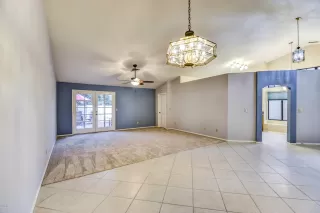 Photo #6: 6059495 Listing