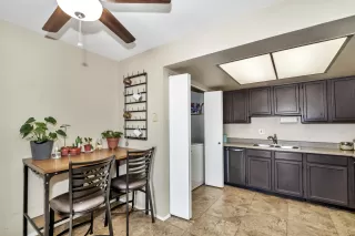 Photo #2: 6059545 Listing 