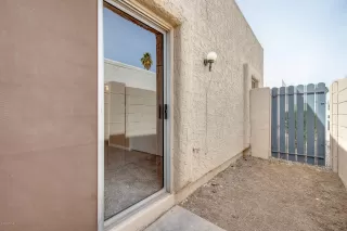 Photo #4: 6059638 Listing 