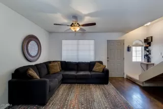 Photo #3: 6059849 Listing