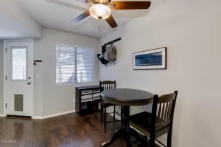 Photo #5: 6059849 Listing