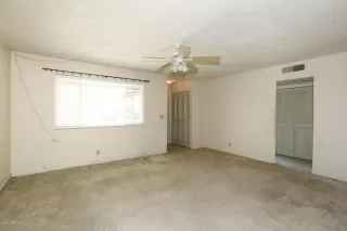 Photo #6: 6060220 Listing