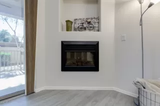 Photo #5: 6060342 Listing