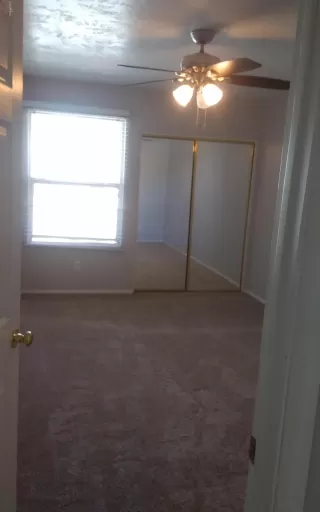 Photo #5: 6060633 Listing