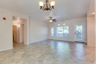 Photo #4: 6060694 Listing