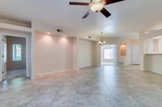 Photo #6: 6060694 Listing