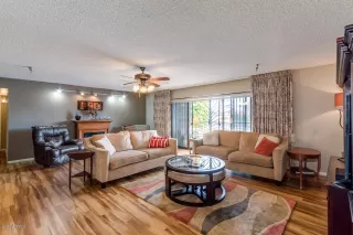 Photo #5: 6060729 Listing