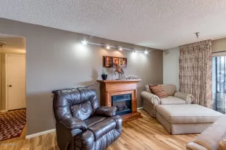 Photo #6: 6060729 Listing