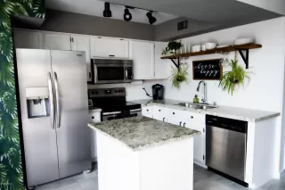 Photo #1: 6060760 Listing