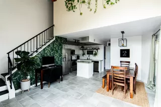 Photo #2: 6060760 Listing