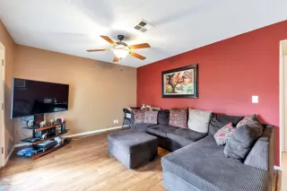 Photo #4: 6060764 Listing 