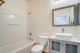 Photo #3: 6060956 Listing