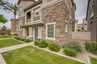 Photo #4: 6060956 Listing