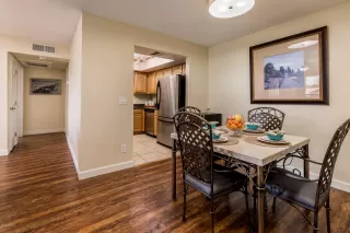 Photo #5: 6060999 Listing 