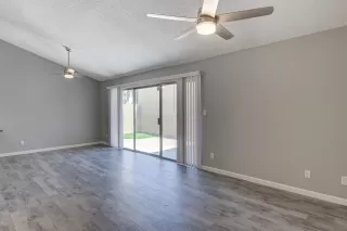 Photo #6: 6061008 Listing