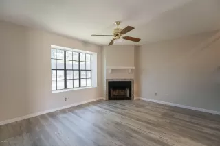 Photo #3: 6061174 Listing