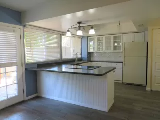 Photo #4: 6061528 Listing 