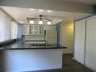 Photo #5: 6061528 Listing 