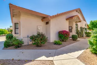 Photo #3: 6062305 Listing