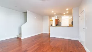 Photo #2: 6062361 Listing 