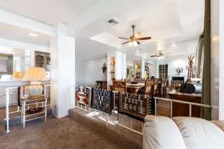 Photo #5: 6063010 Listing